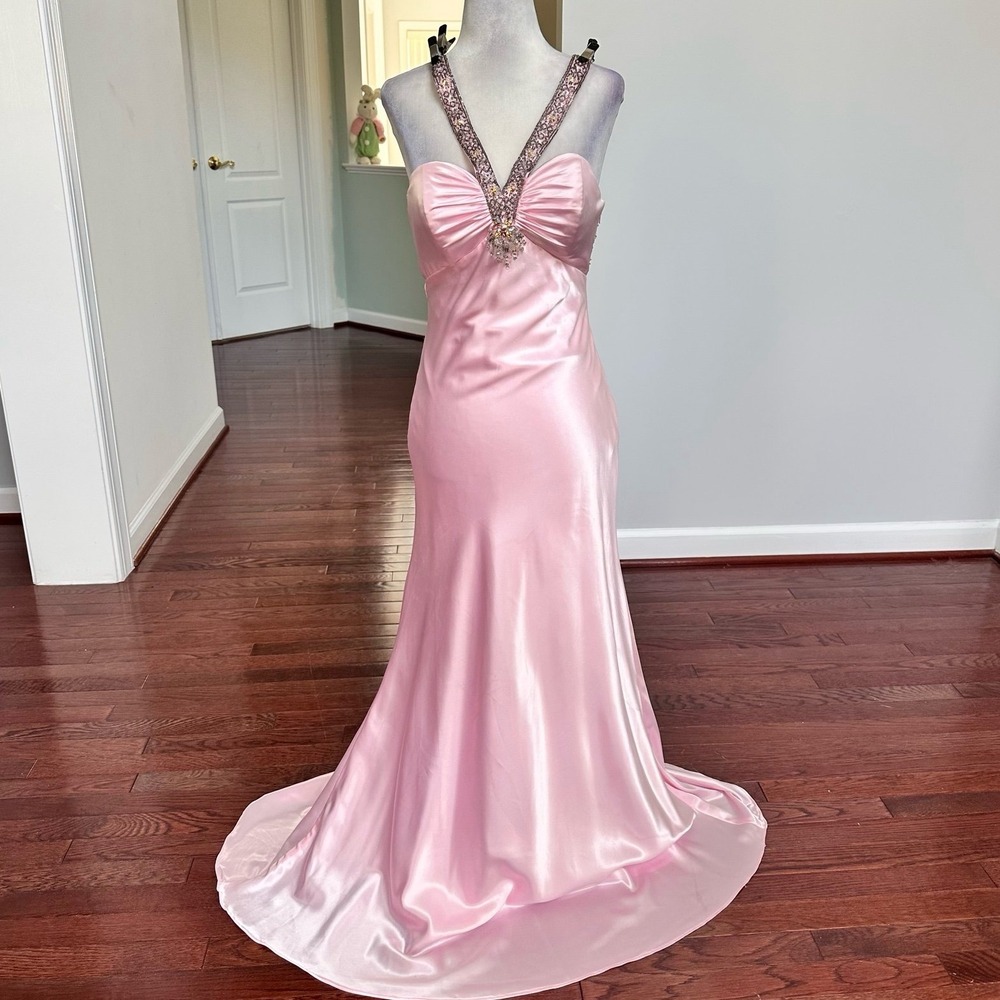 Luxury Gigi Pink Satin Beaded Embellished Halter Ruched Butt Gown Dress Size 4